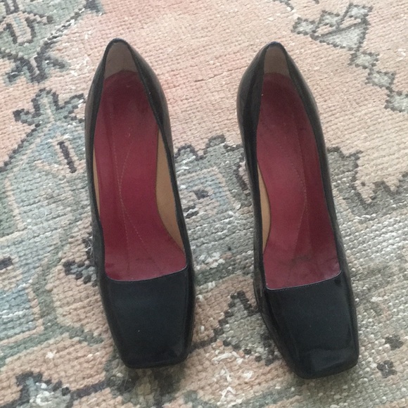 kate spade Shoes - Black patent leather Kate Spade pumps